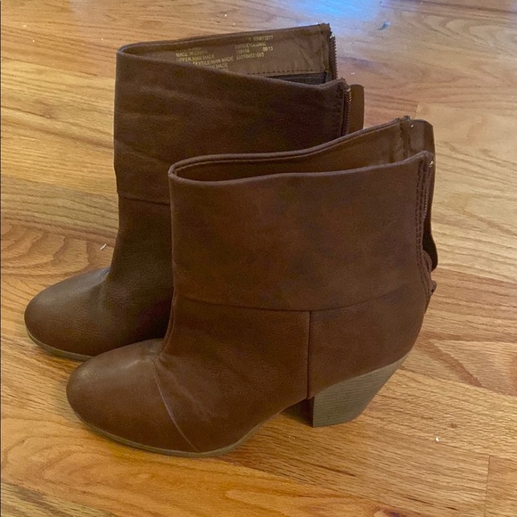 SO Shoes - Brown Ankle Boots